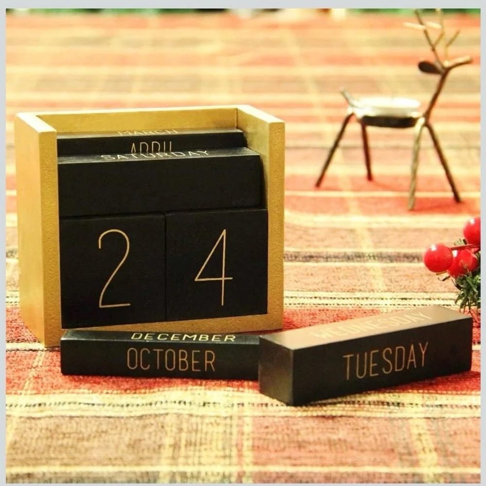 Elegant Wooden Block Perpetual Calendar | Black & Gold | New